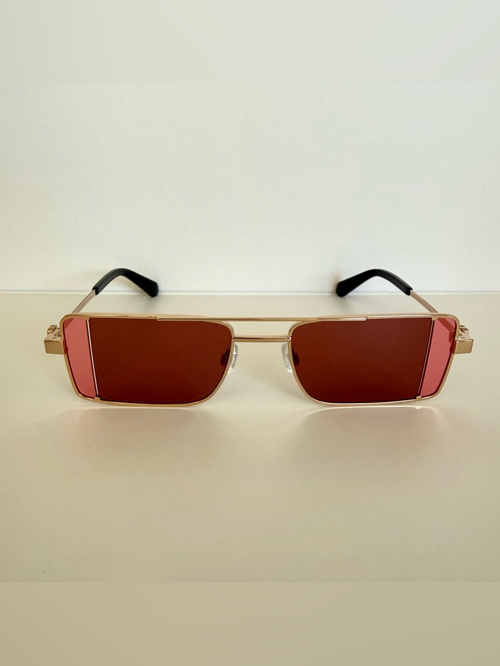 NEW!!! Off-White unisex sunglasses OERI14A 7628 Authentic